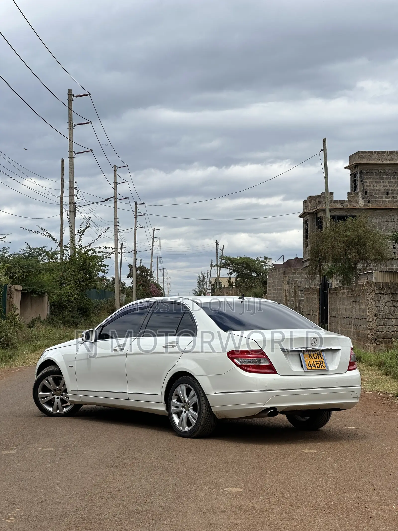 Mercedes-Benz C180 2009 Pearl