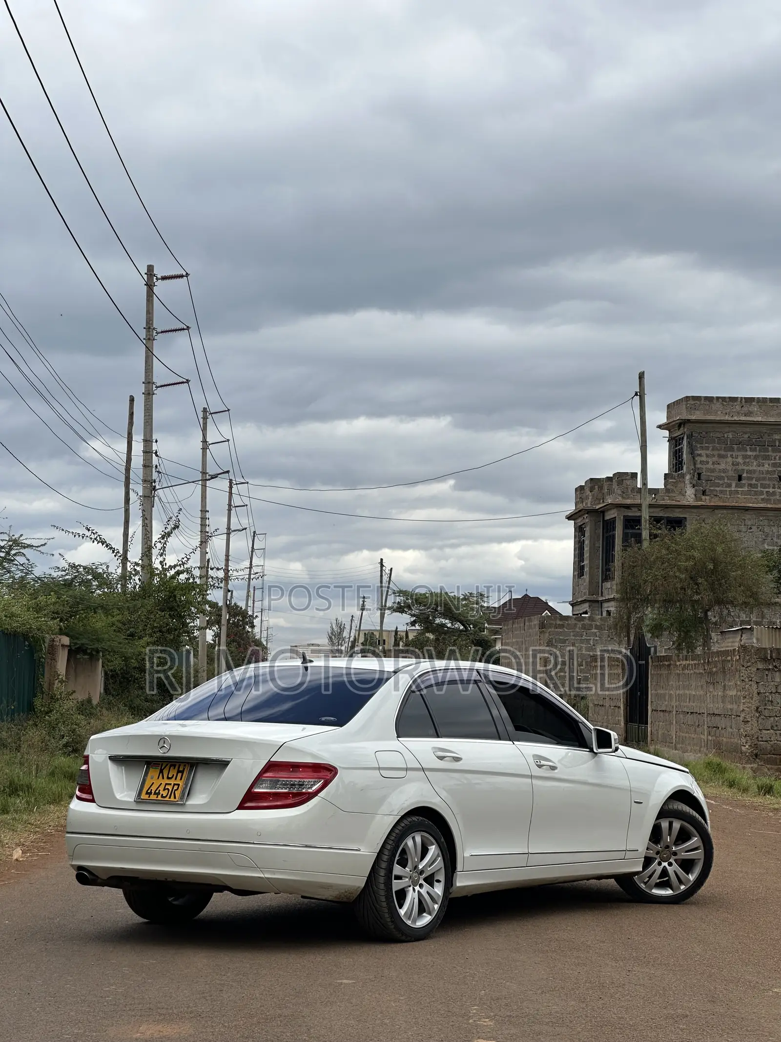 Mercedes-Benz C180 2009 Pearl