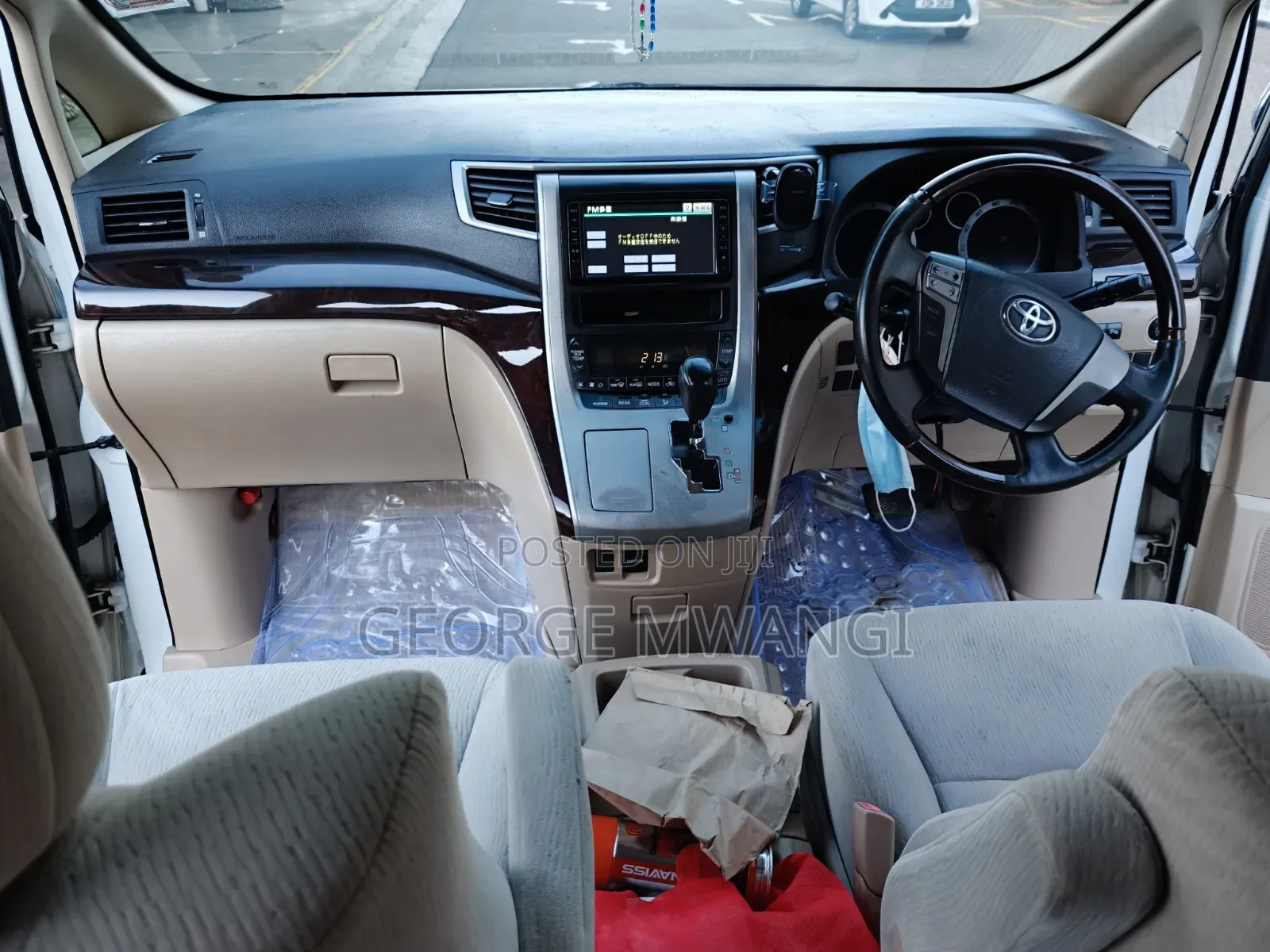 Toyota Vellfire 2012 White