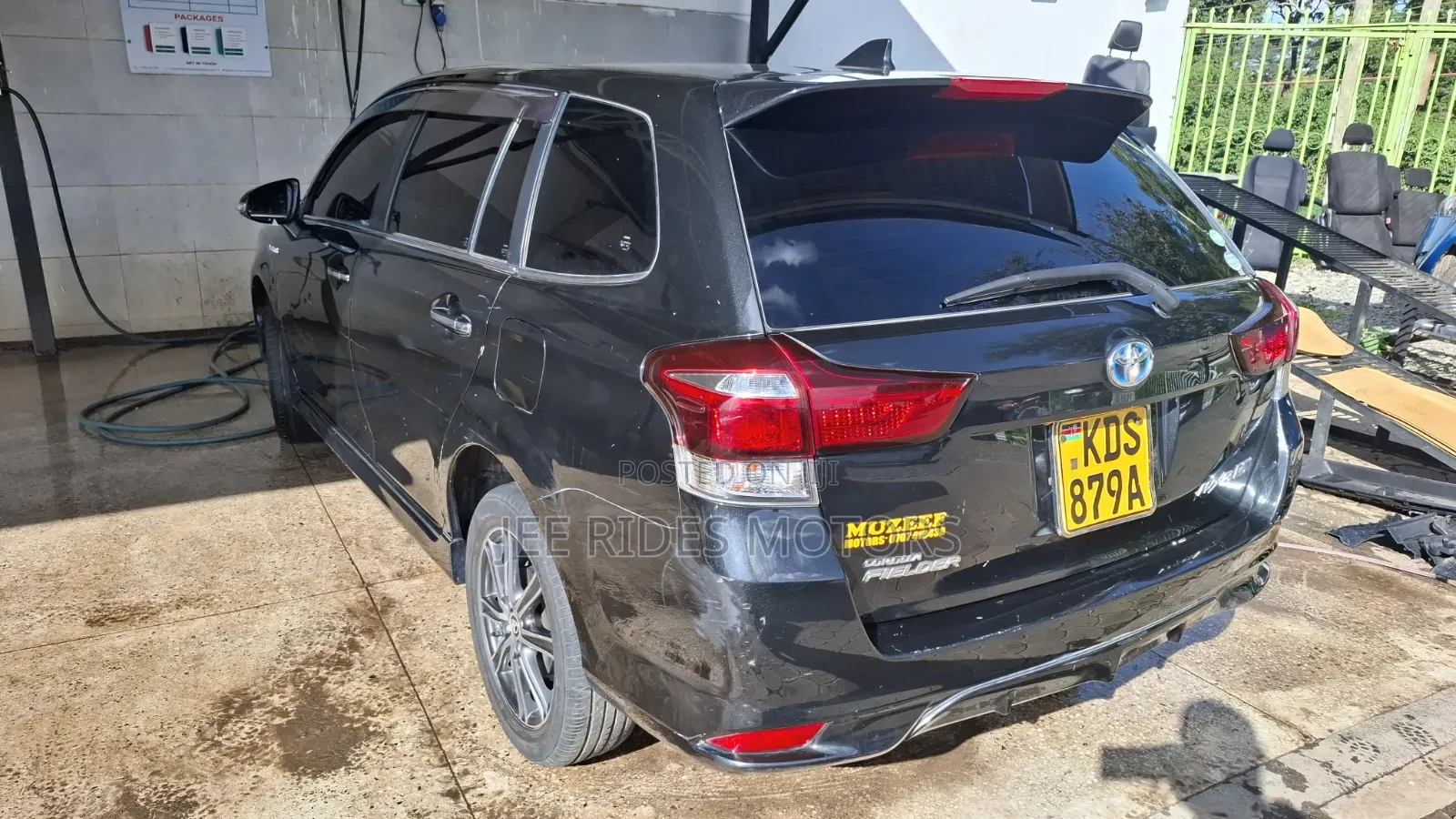 Toyota Corolla Fielder 2017 Black