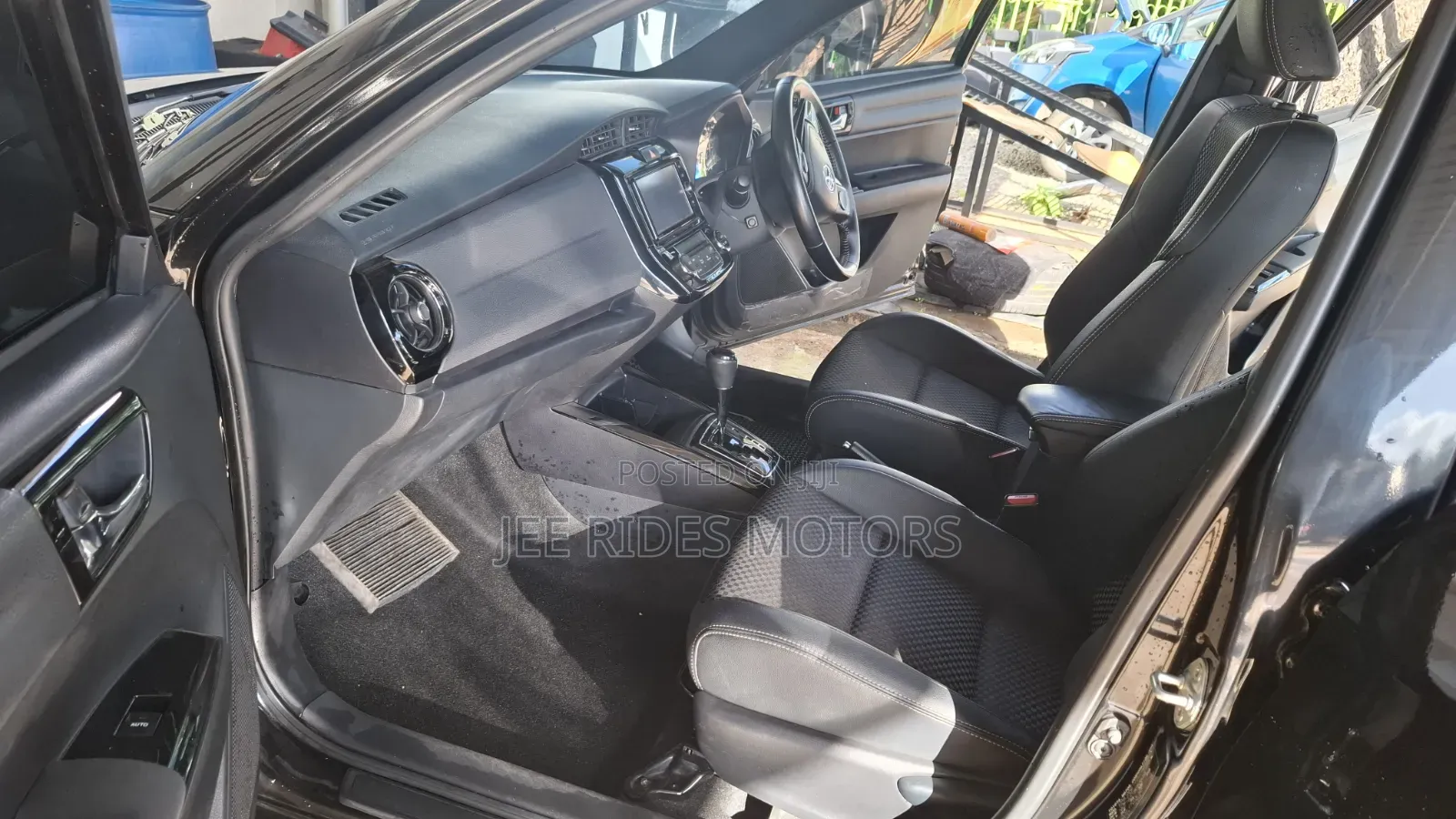 Toyota Corolla Fielder 2017 Black