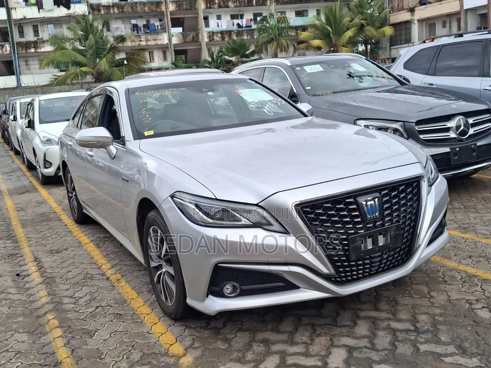 Toyota Crown 2020 Gray