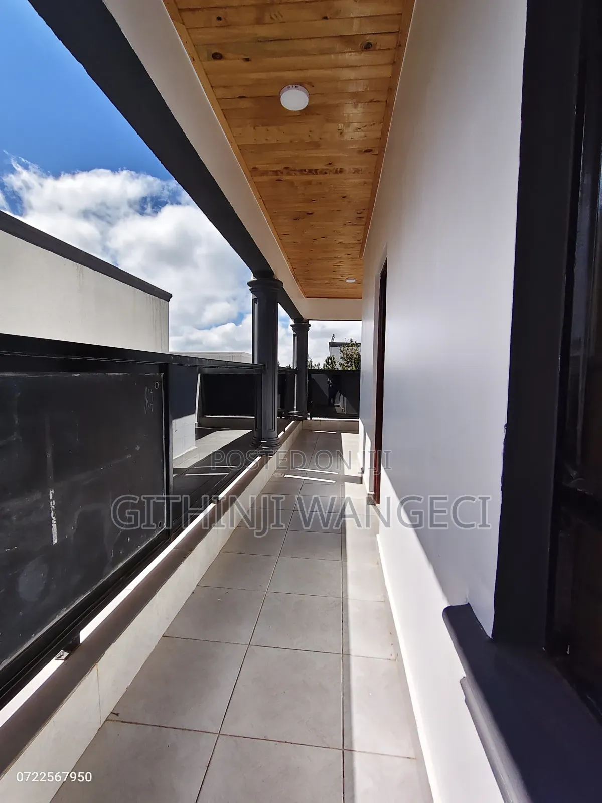 4bdrm Mansion in Kibiko, Kibiku for sale