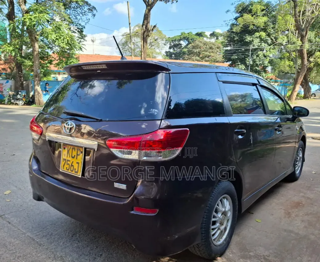 Toyota Wish 2010 Maroon