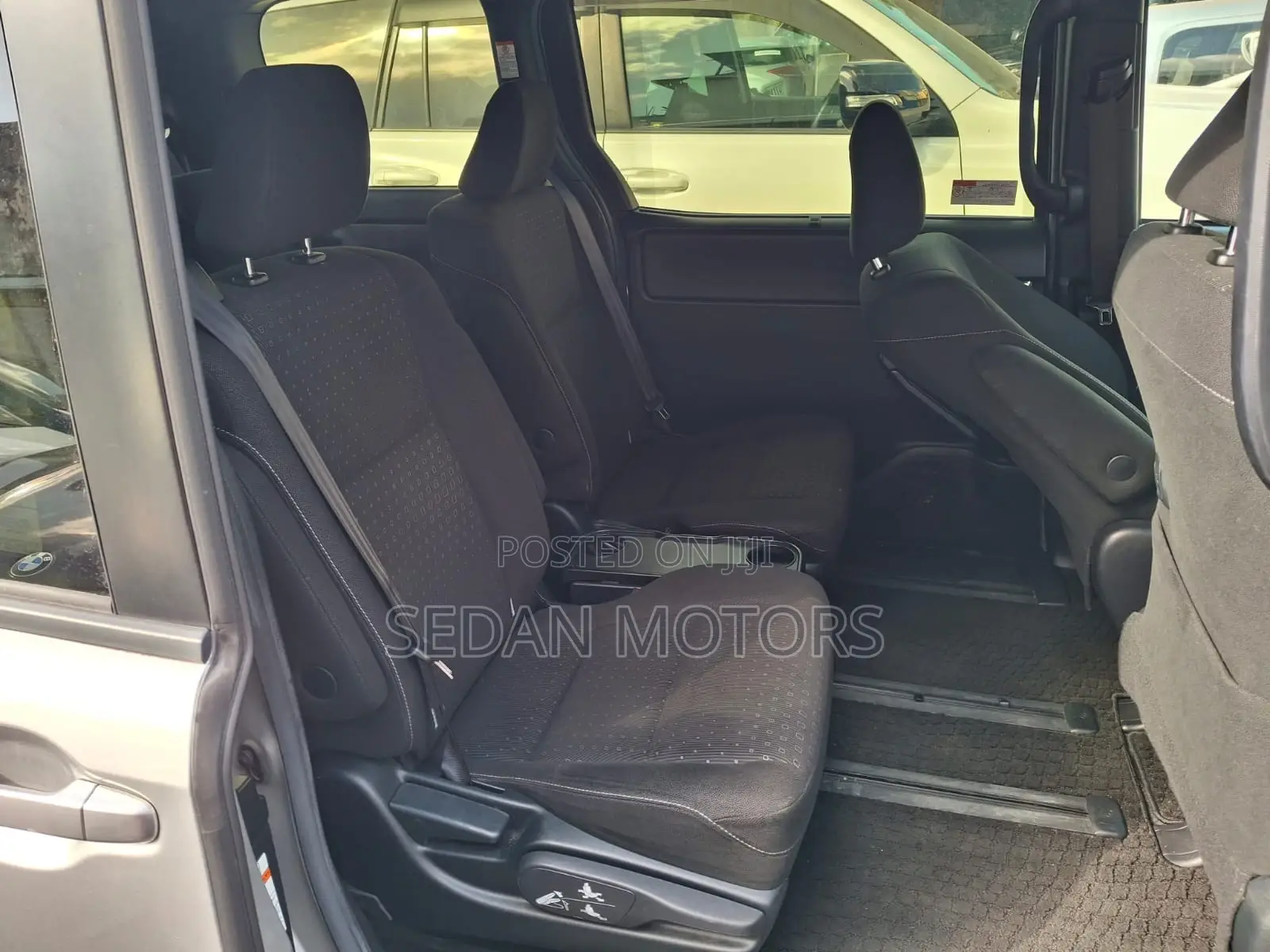 Toyota Voxy 2019 Gray
