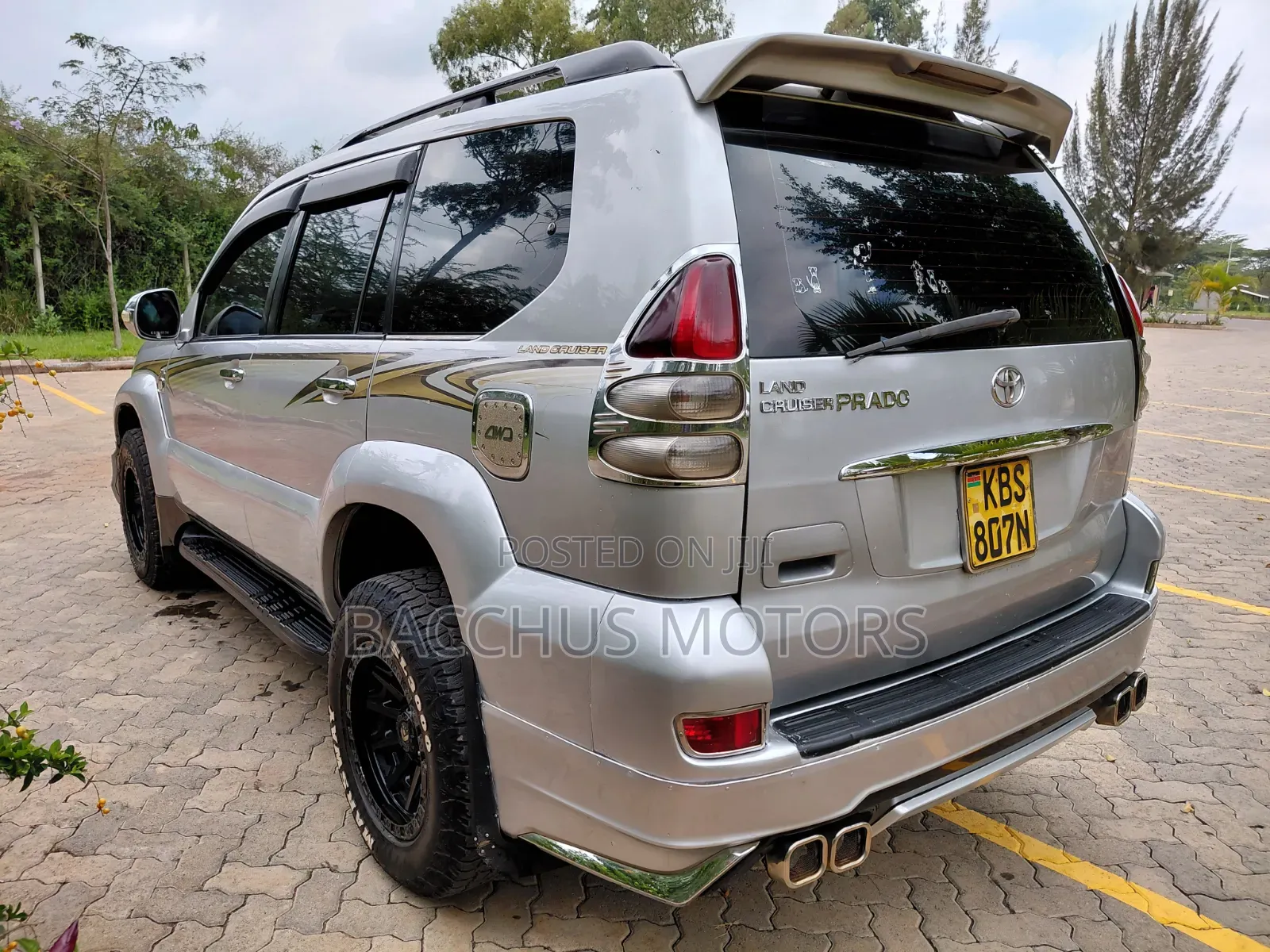 Toyota Land Cruiser Prado 2005 Silver
