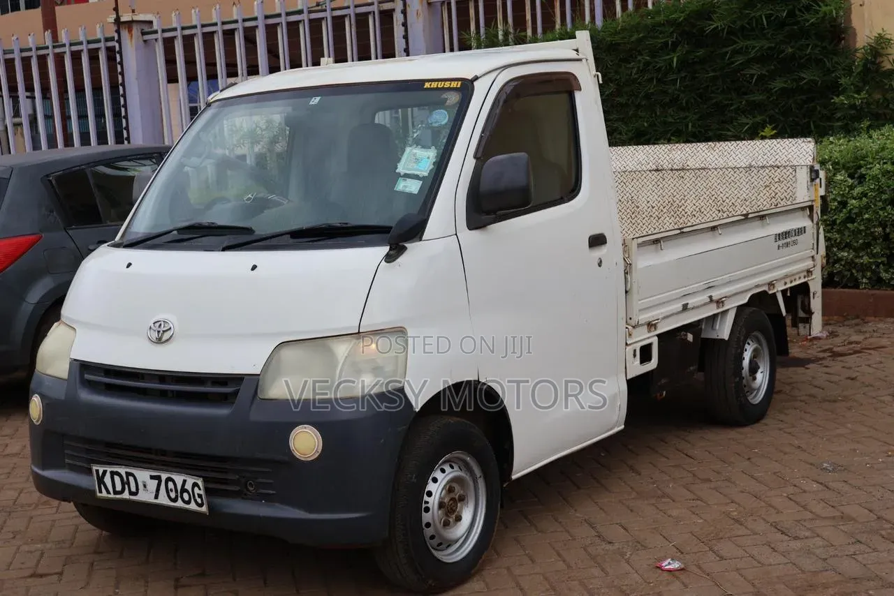 Toyota Townace 2011 White