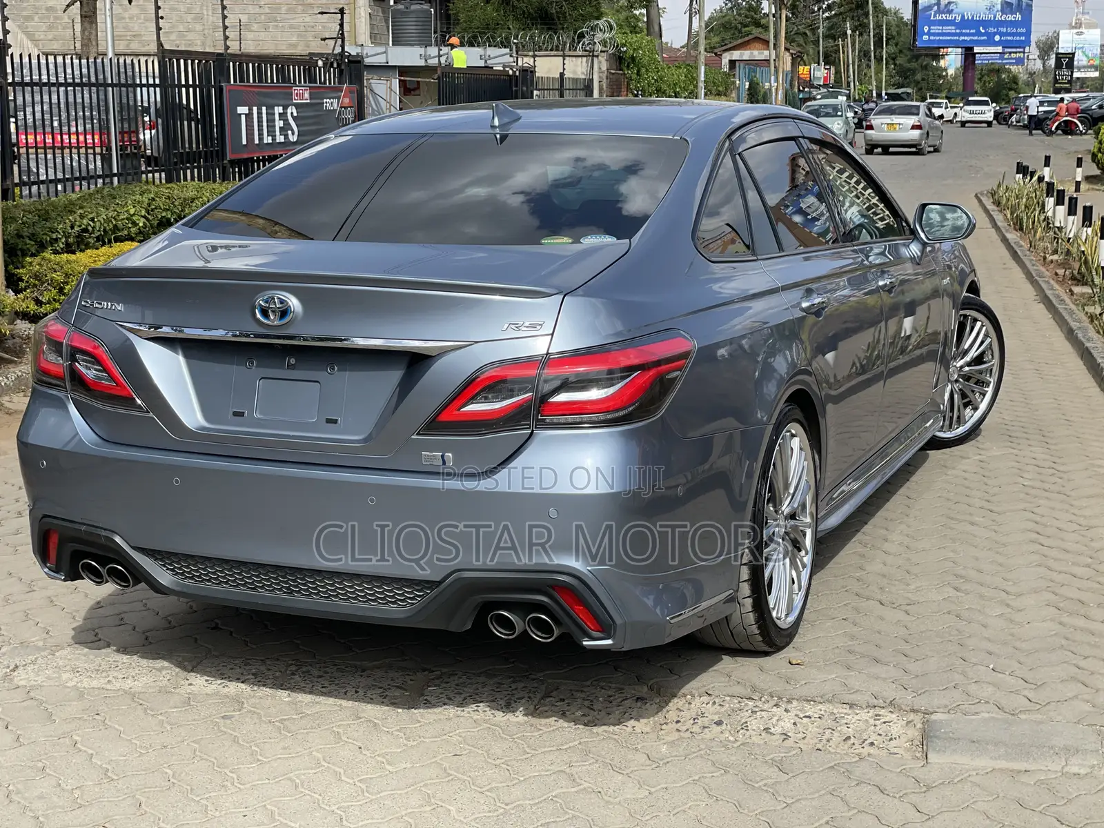 Toyota Crown 2019 Gray