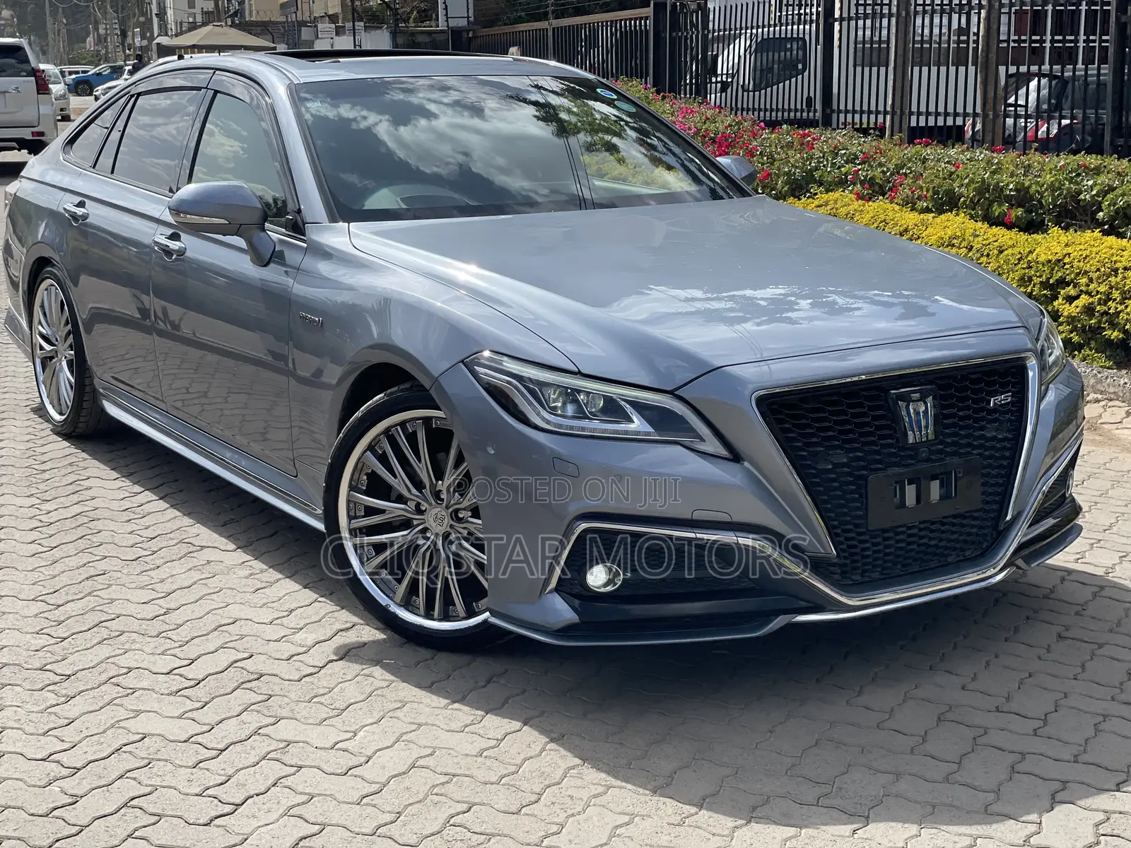 Toyota Crown 2019 Gray