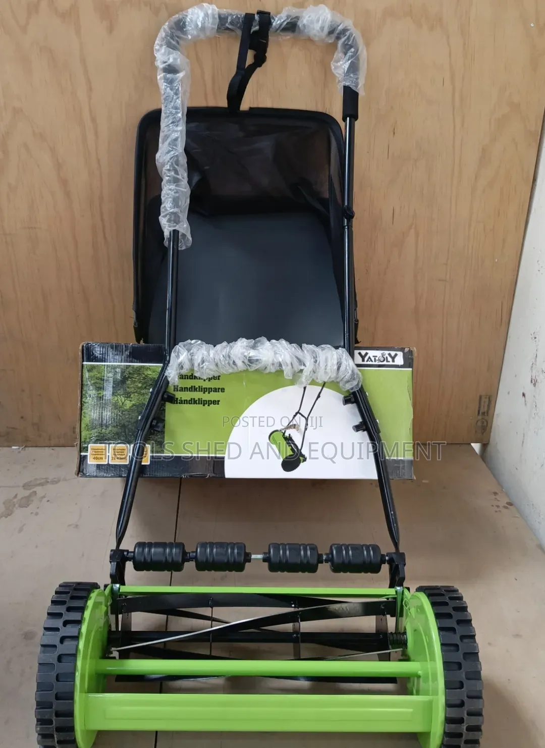 Manual Lawn Mower