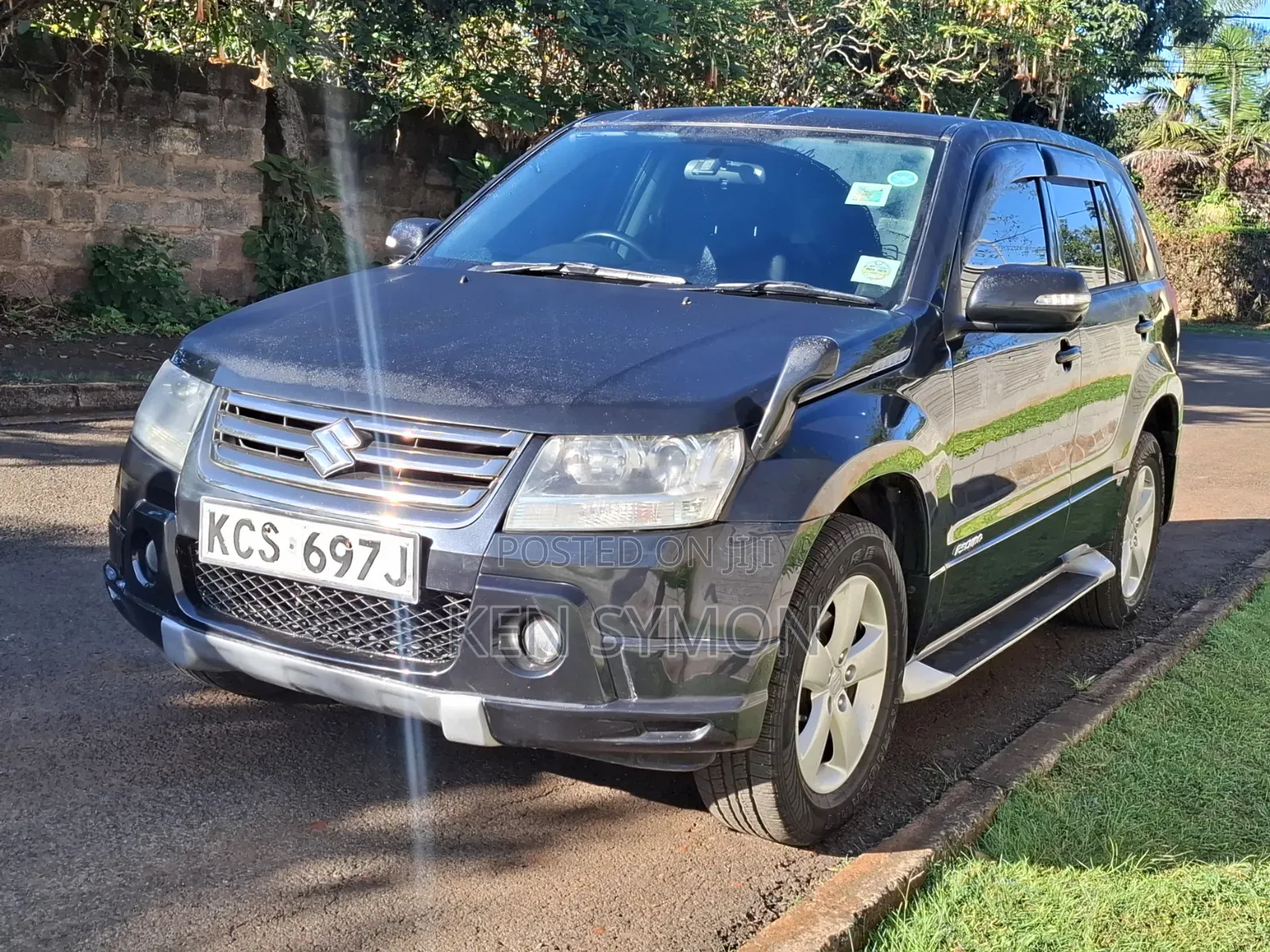 Suzuki Escudo 2011 Black