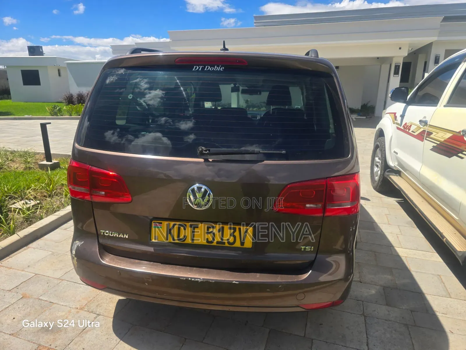 Volkswagen Touran 1.4 TSI 2011 Brown