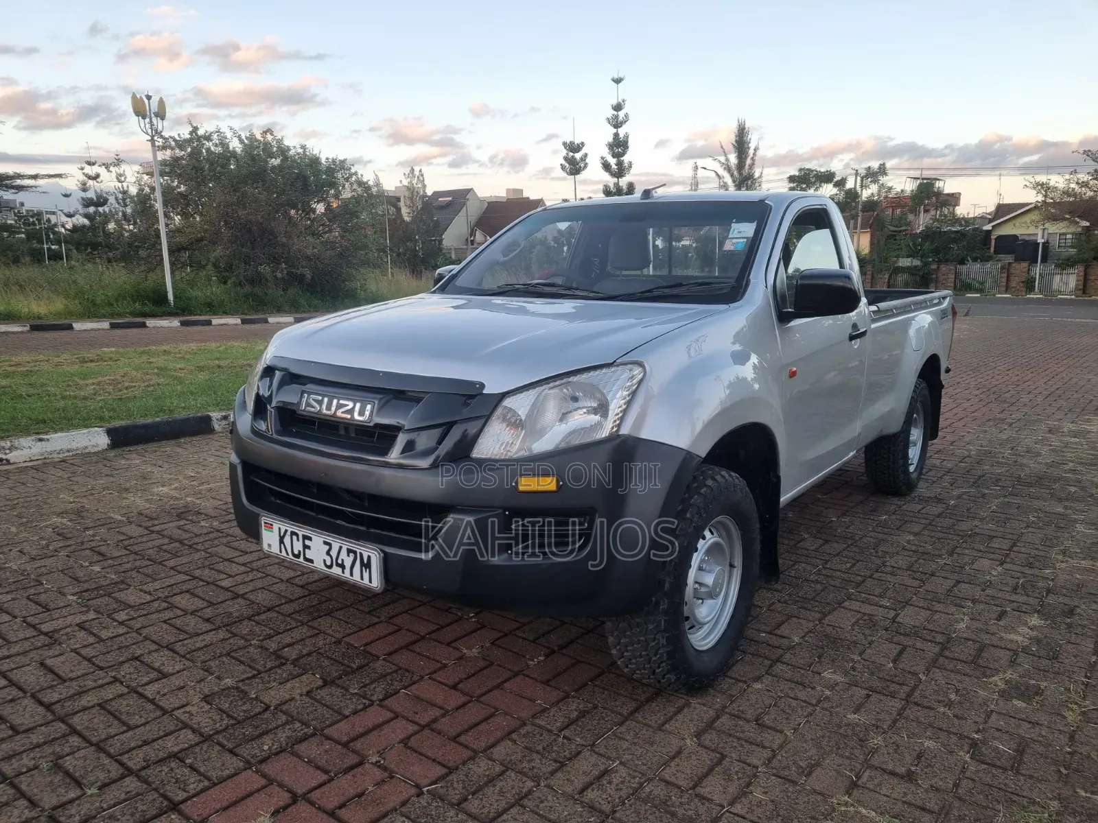 Isuzu D-MAX 2015 Silver