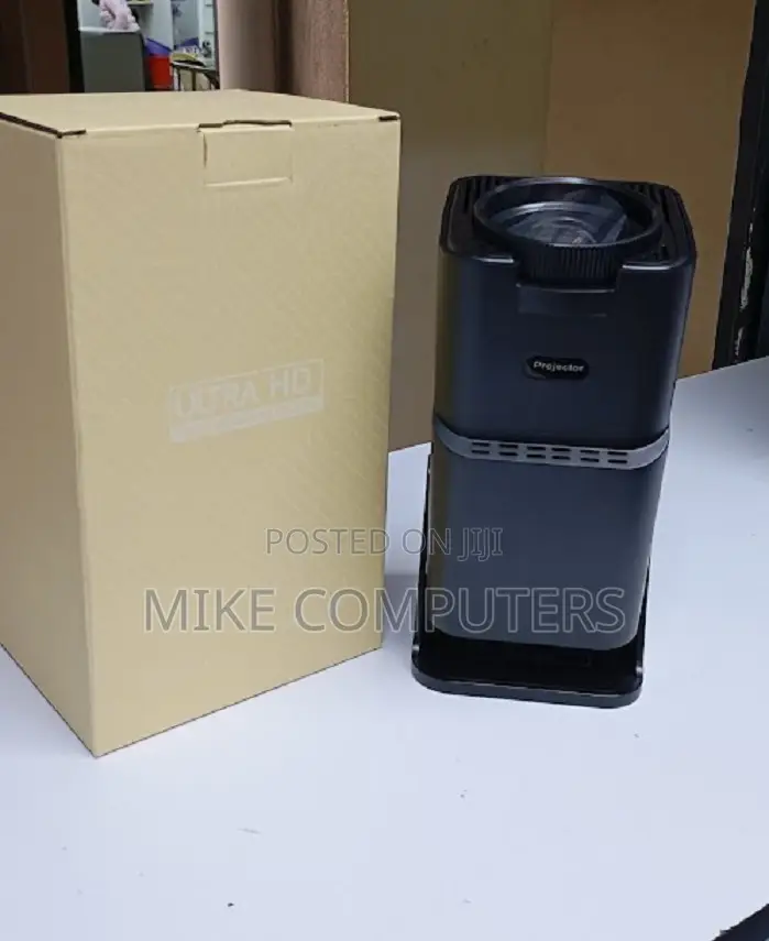 2gb Ram / 16gb Storage Hy320 Mini Projector