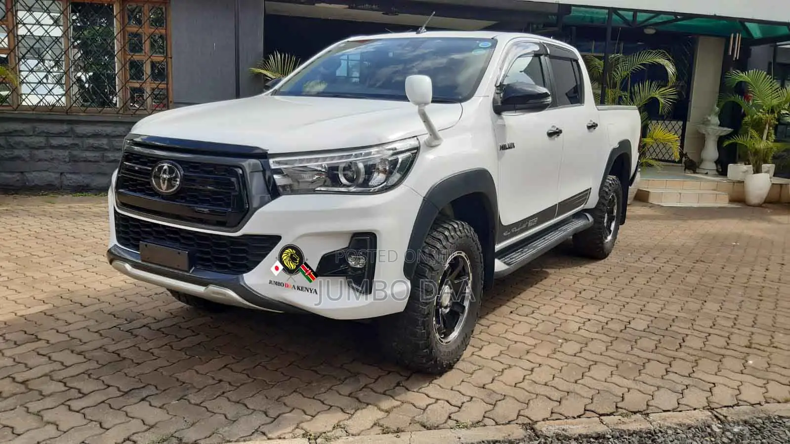Toyota Hilux Revo Double Cab Deisel 2.4 AWD 2019 White
