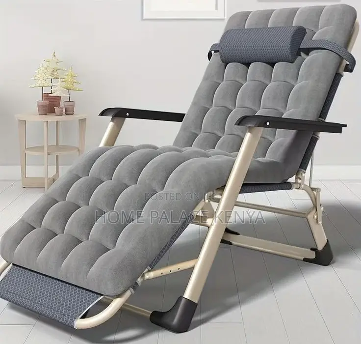 Sun Lounger: Blue Padded Foldable Reclining Outdoor Lounger