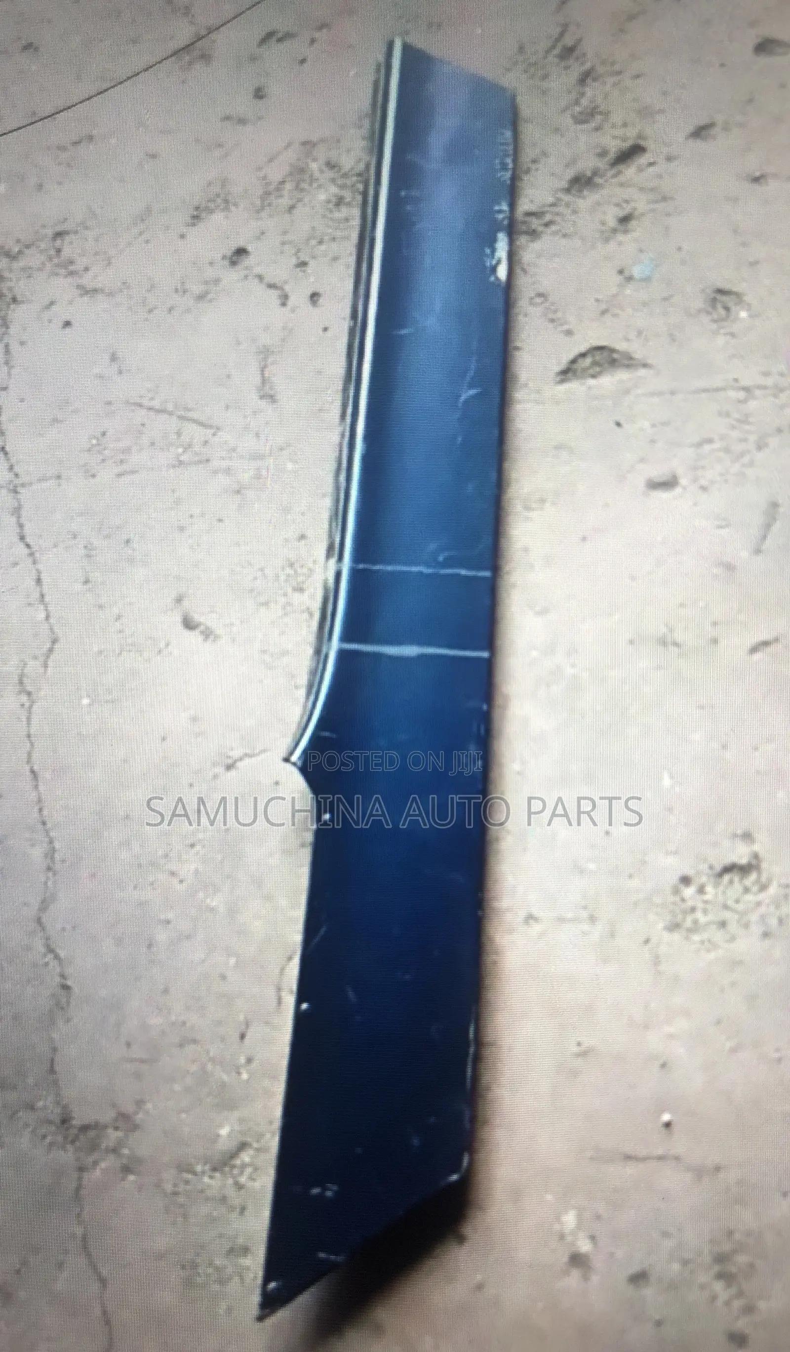 Sliding Door Rail Cover Toyota Voxy Zrr70