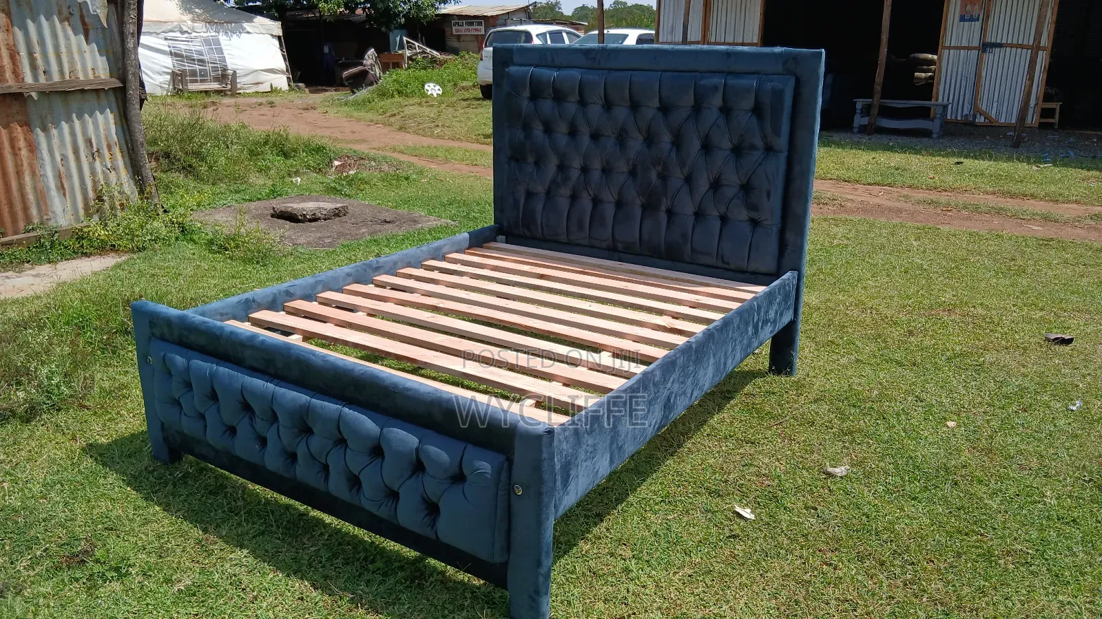 Grey Chester Bed