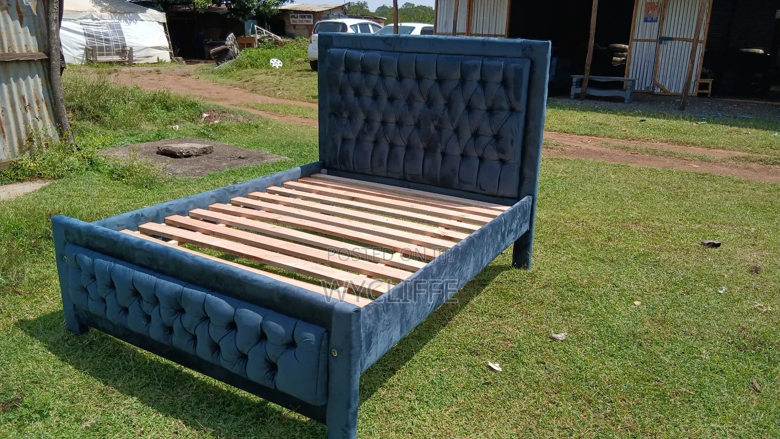 Grey Chester Bed