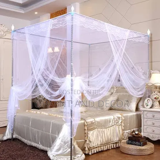 Royal 4 Corner Canopy Mosquito Net