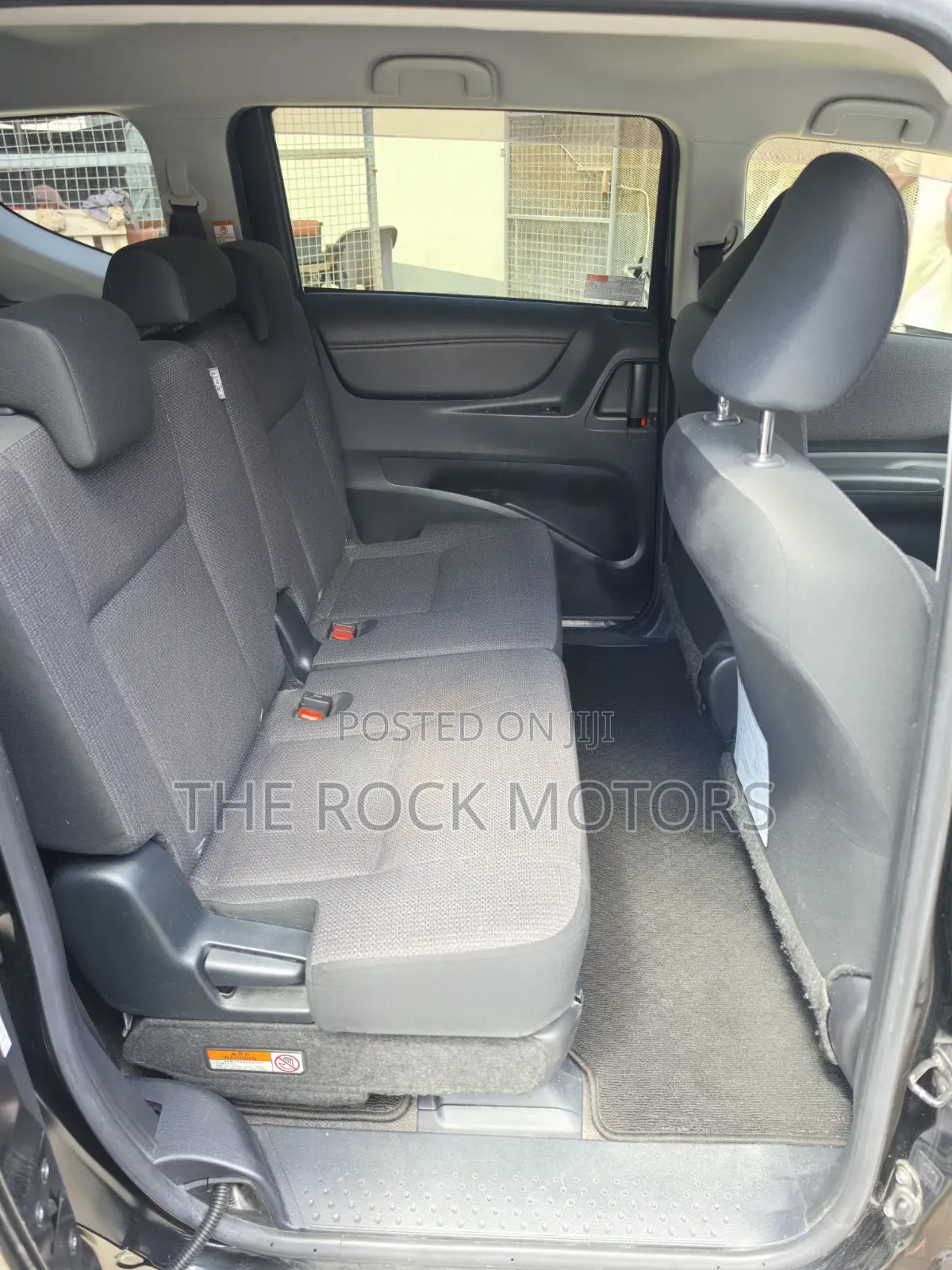 Toyota Sienta 2020 Gray