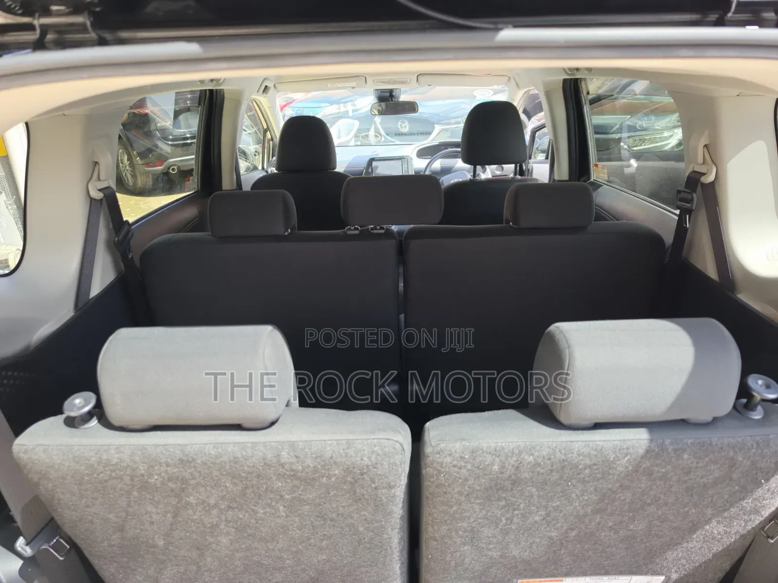 Toyota Sienta 2020 Gray