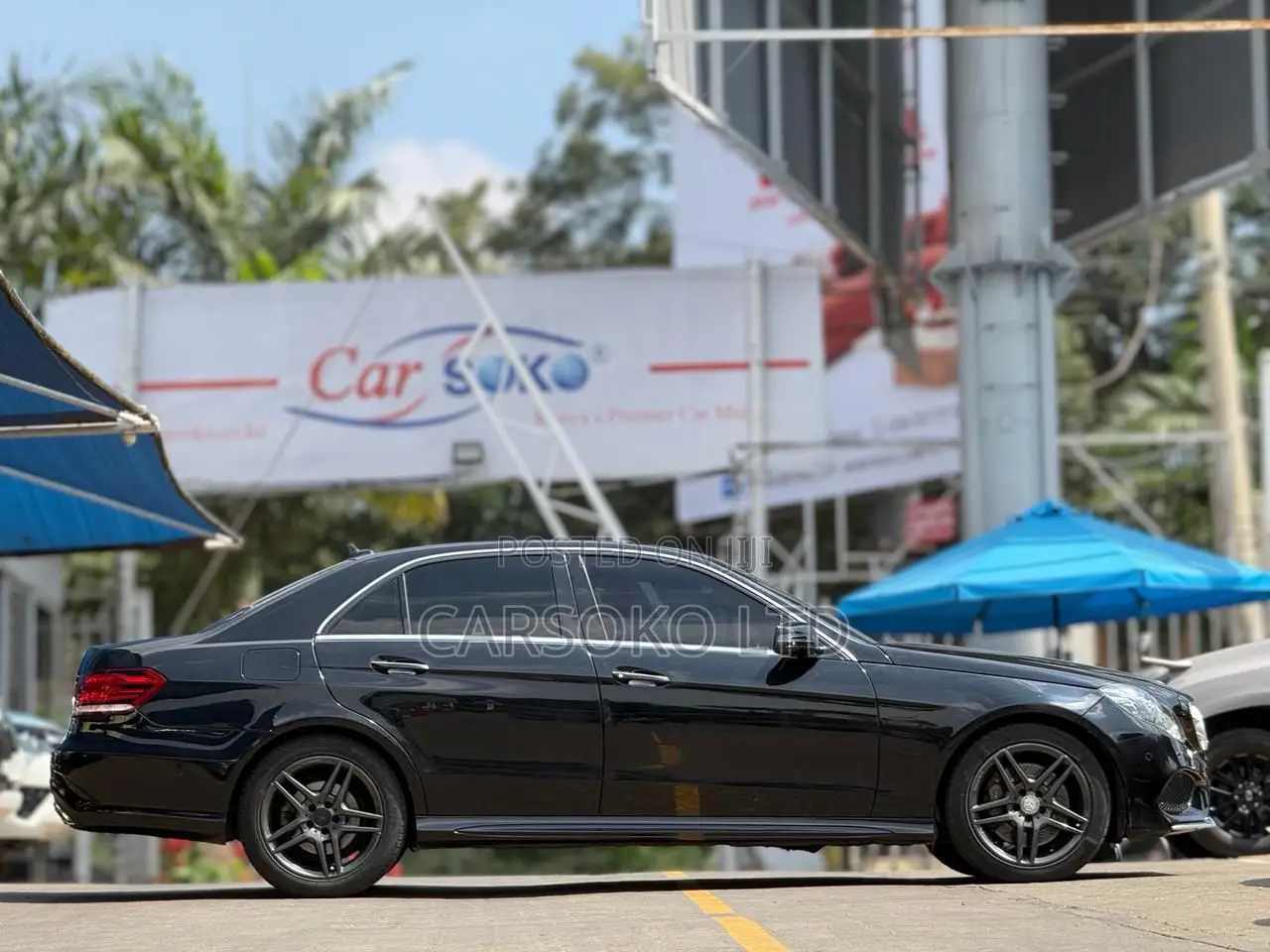 Mercedes-Benz E250 2015 Black