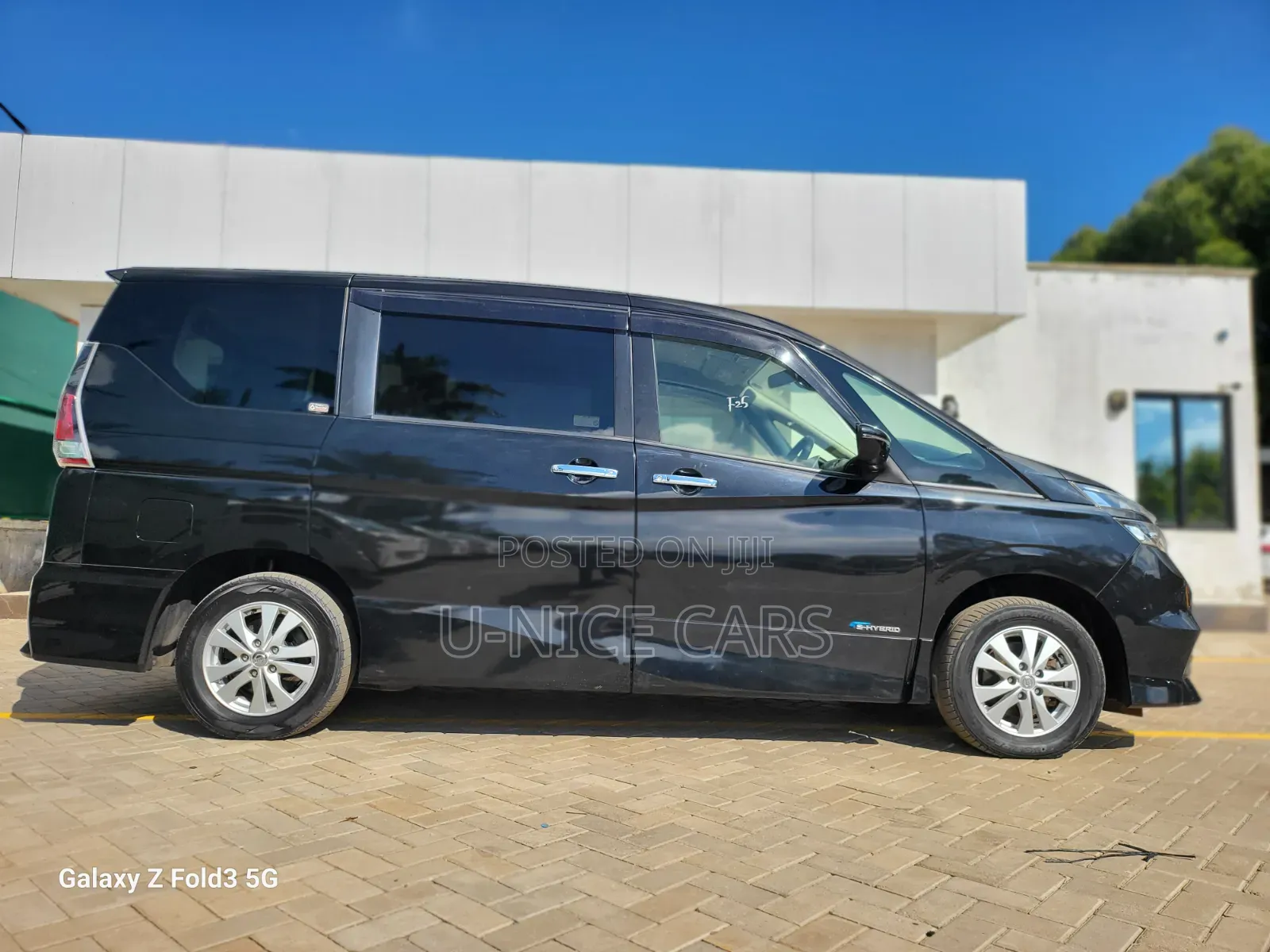 Nissan Serena 2018 Black