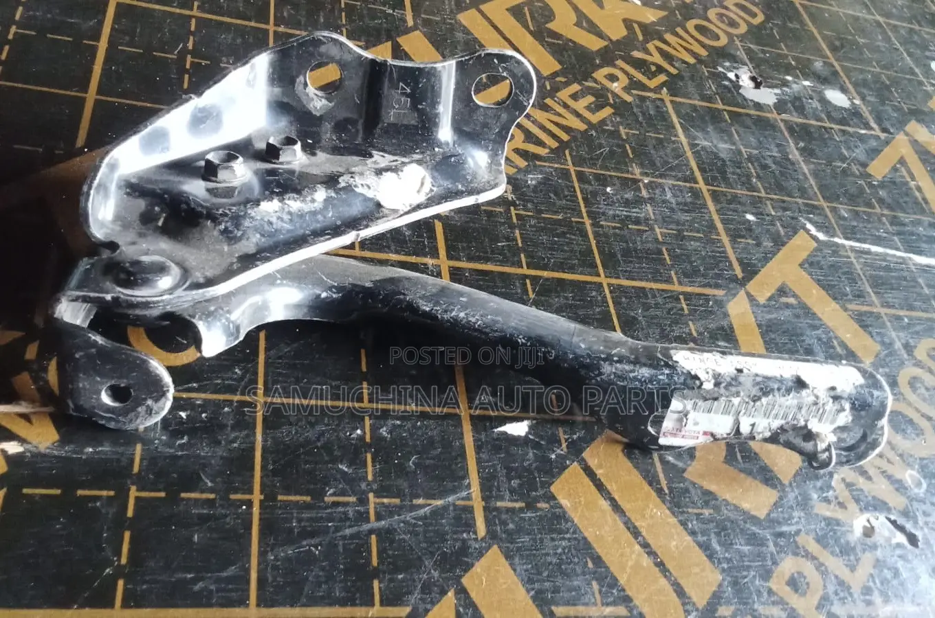 Bonnet Hinges Lexus Rx570
