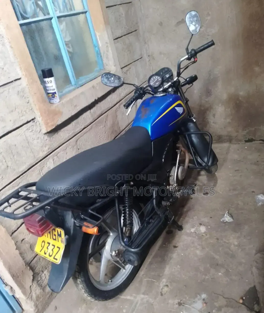 Honda CB 2024 Blue