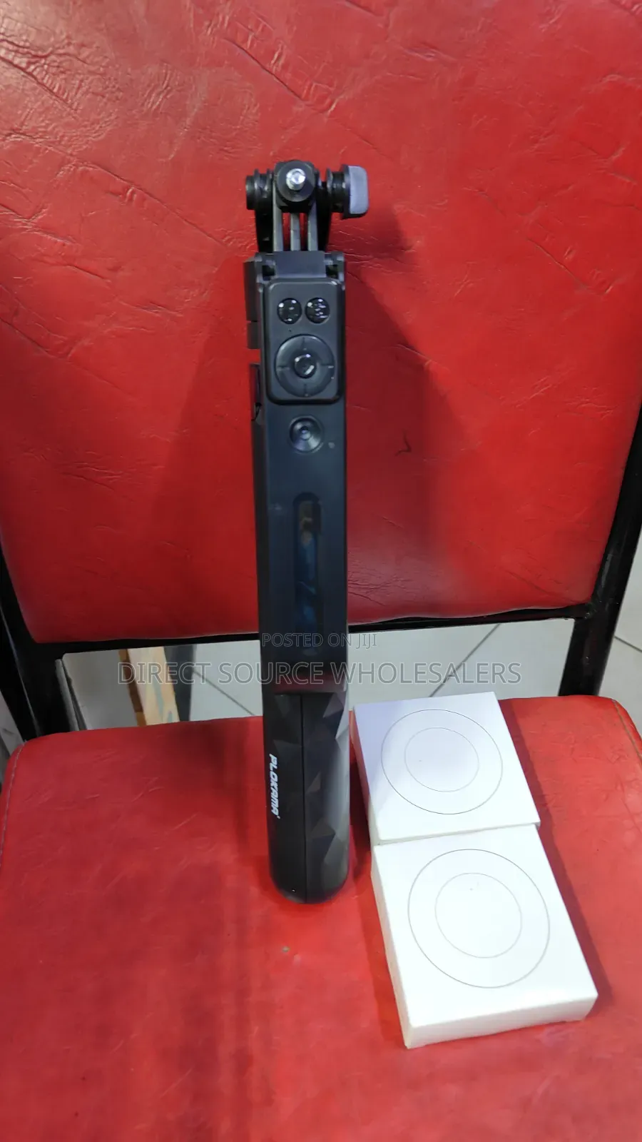Ai Plokama Camera Smartphone Tripod Stand
Professional Ai Plokama.