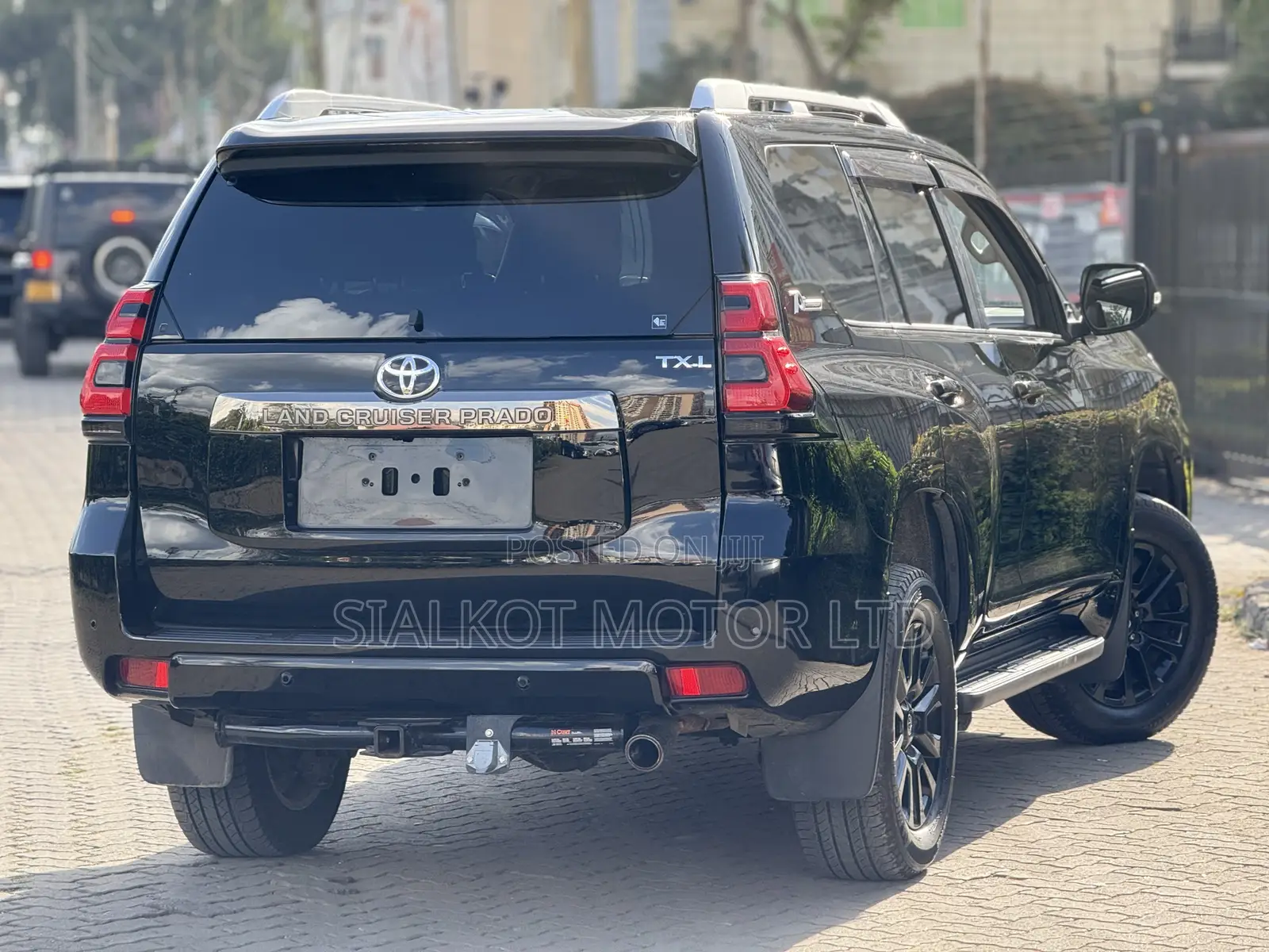Toyota Land Cruiser Prado 2.8 2021 Black