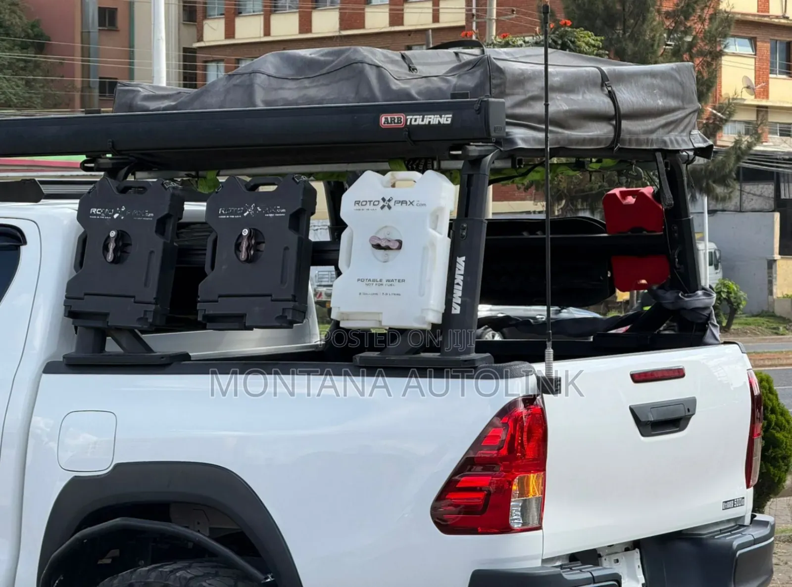 Toyota Hilux 2.4 Diesel 2020 White