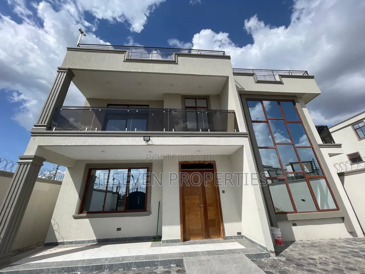 6bdrm Mansion in Syokimau, Gateway Mall Area for rent