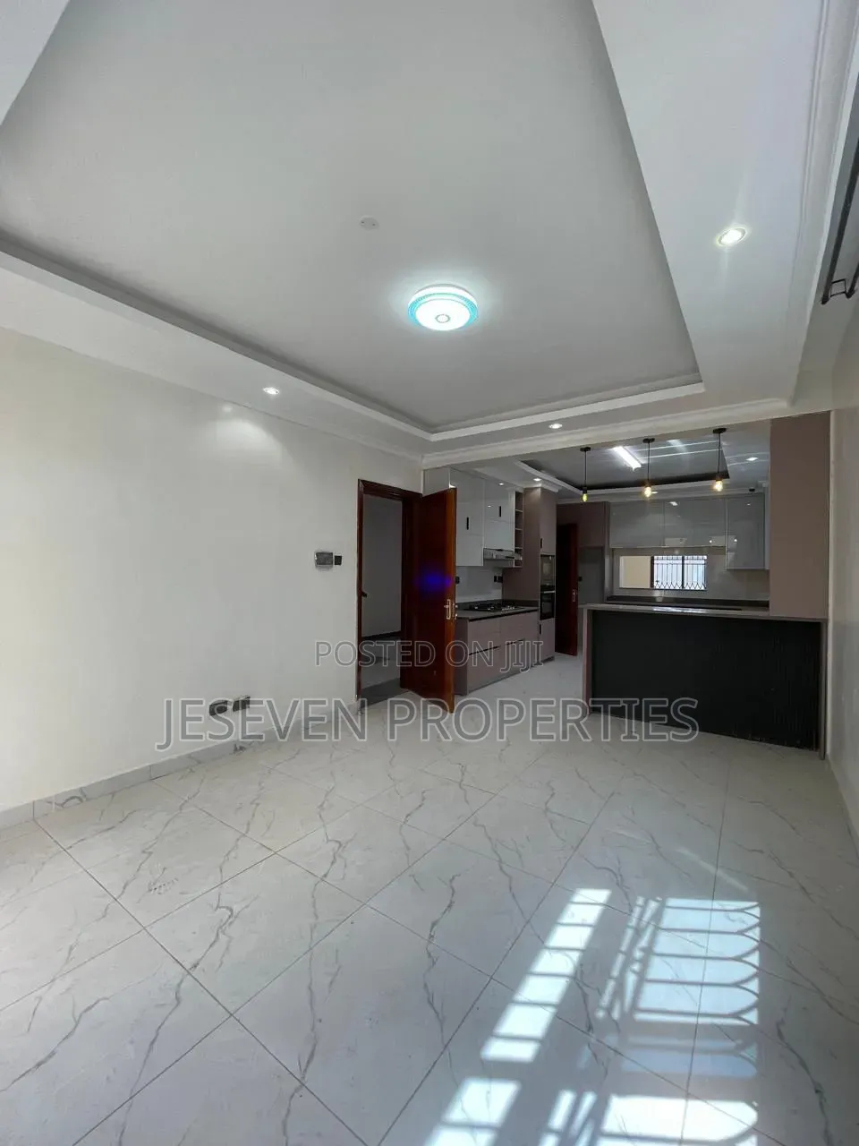 6bdrm Mansion in Syokimau, Gateway Mall Area for rent