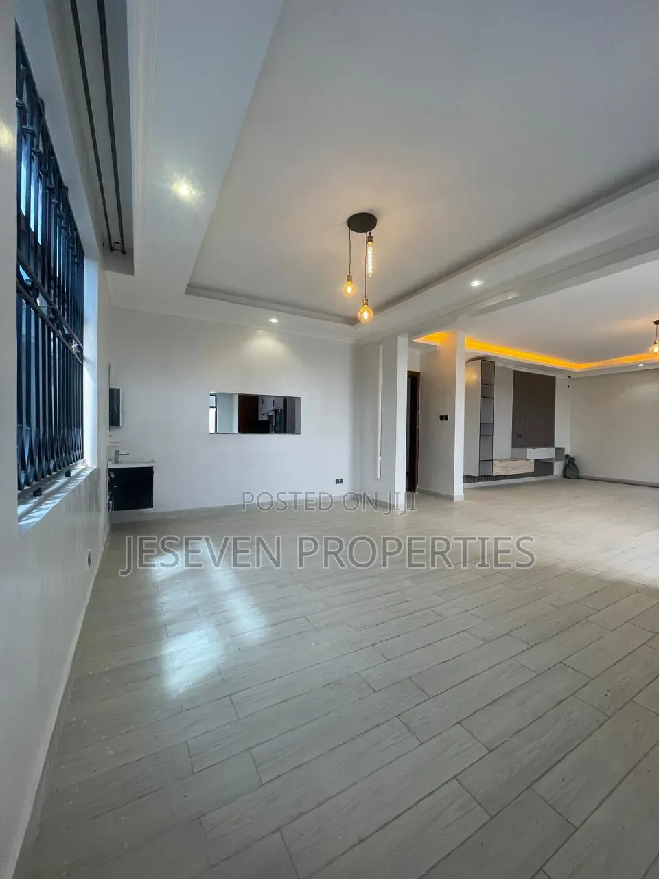 6bdrm Mansion in Syokimau, Gateway Mall Area for rent