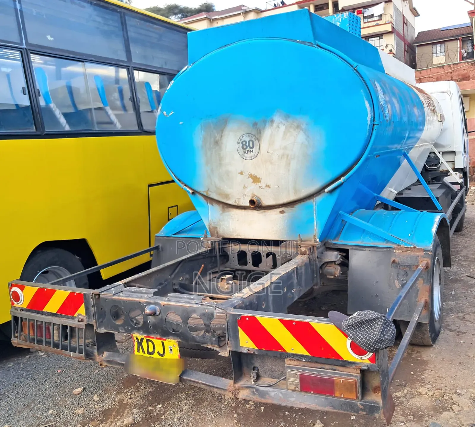 Mitsubishi --Canter Tank