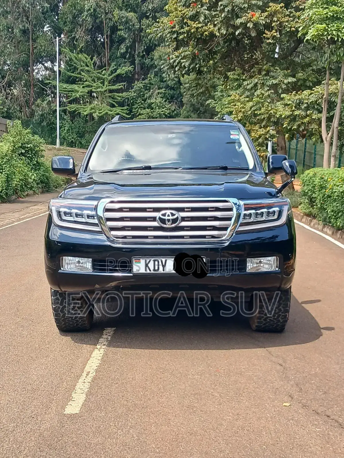 Toyota Land Cruiser 4.6 V8 ZX 2012