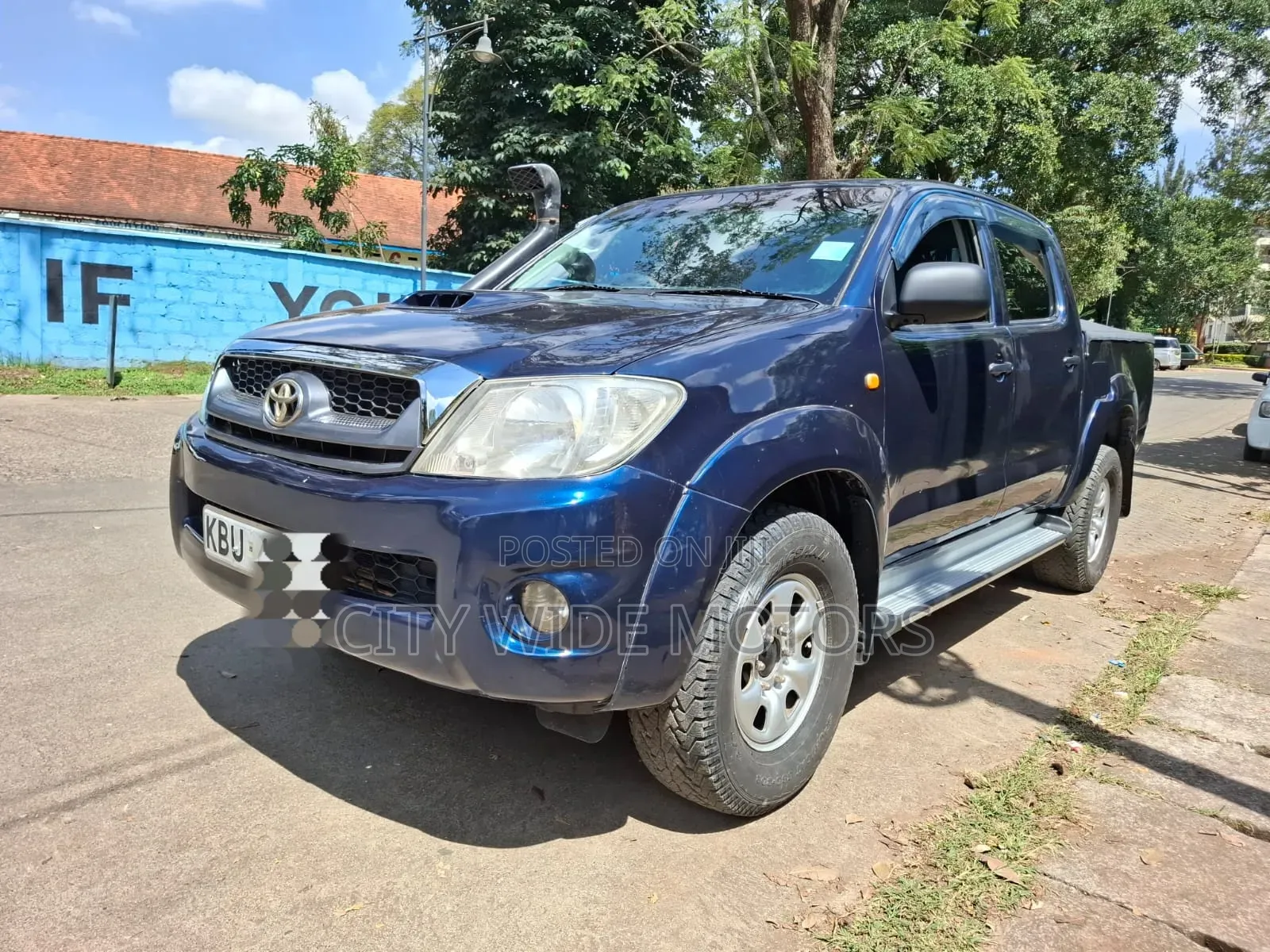 Toyota Hilux 2007 Blue