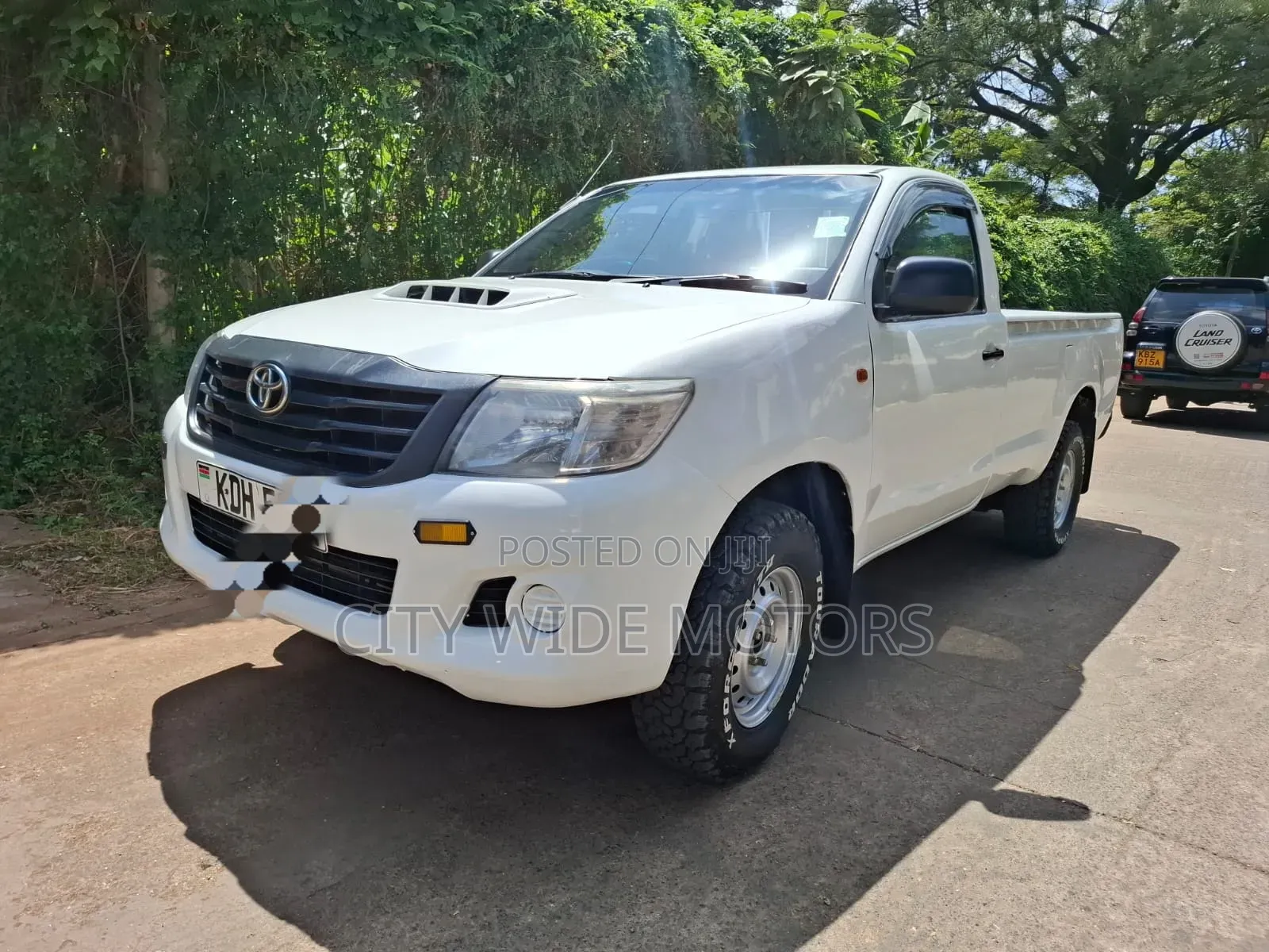 Toyota Hilux 2015 White