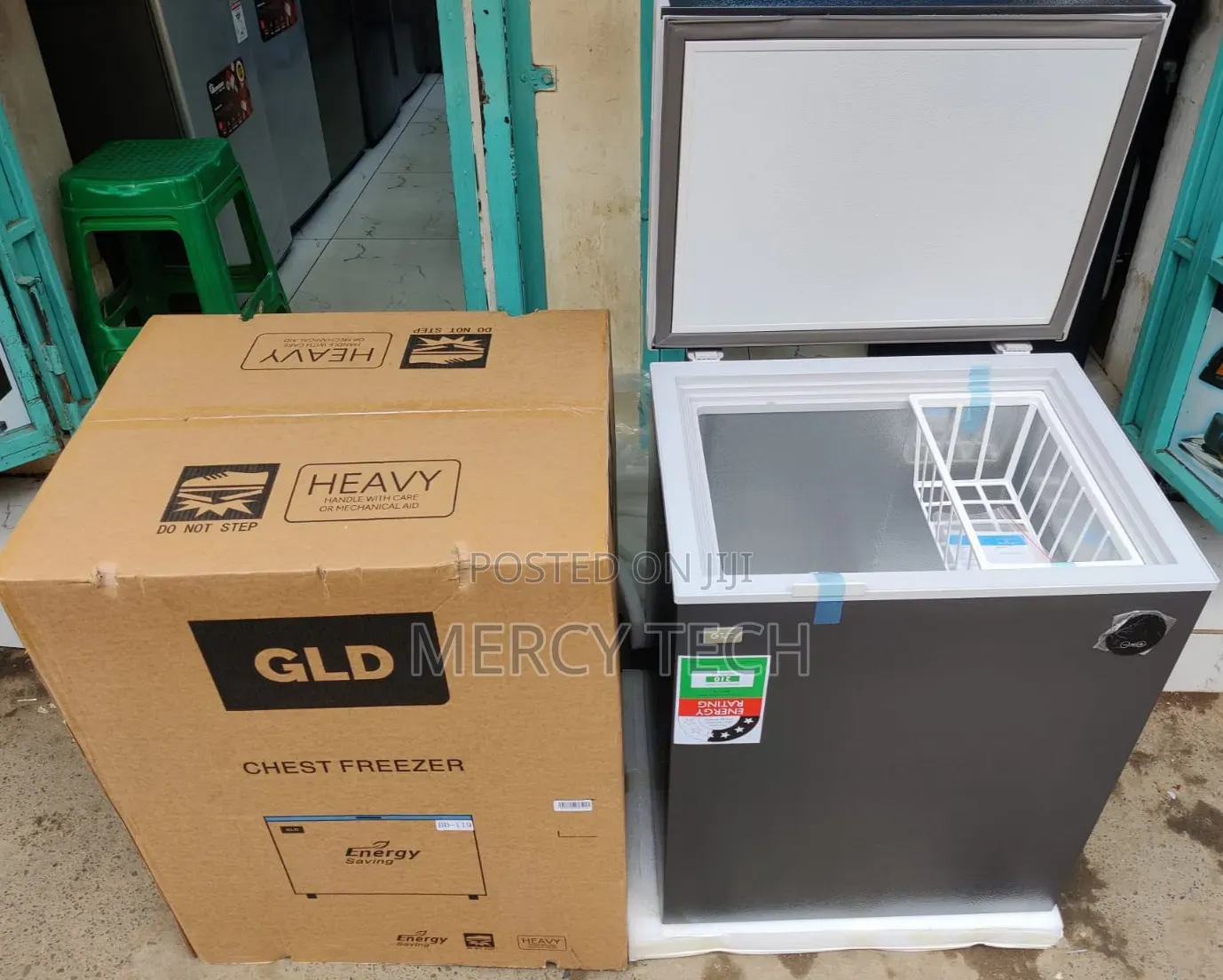 GLD 109l Chest Freezer