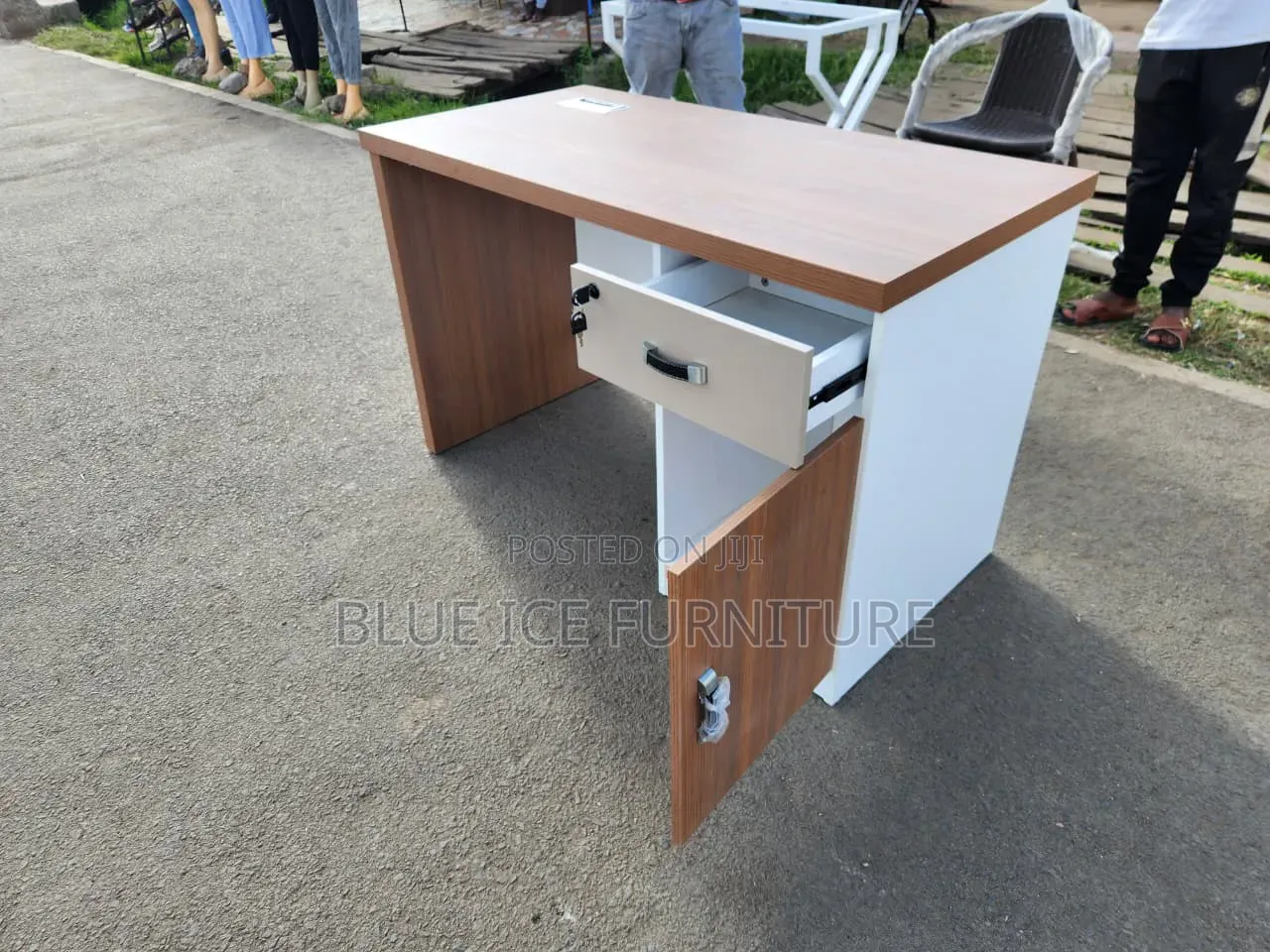 Smart Executive Desk With Storage