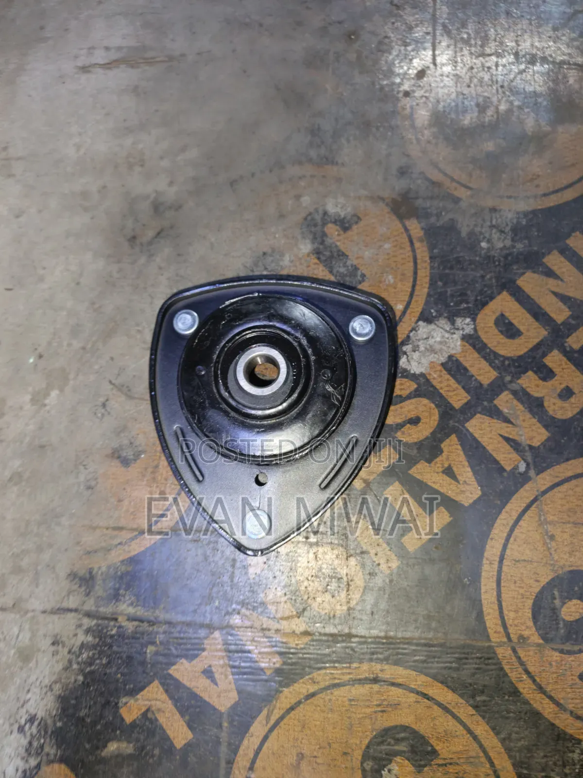 Toyota Probox/Sienta/Platz/Porte Shock Mounting Available