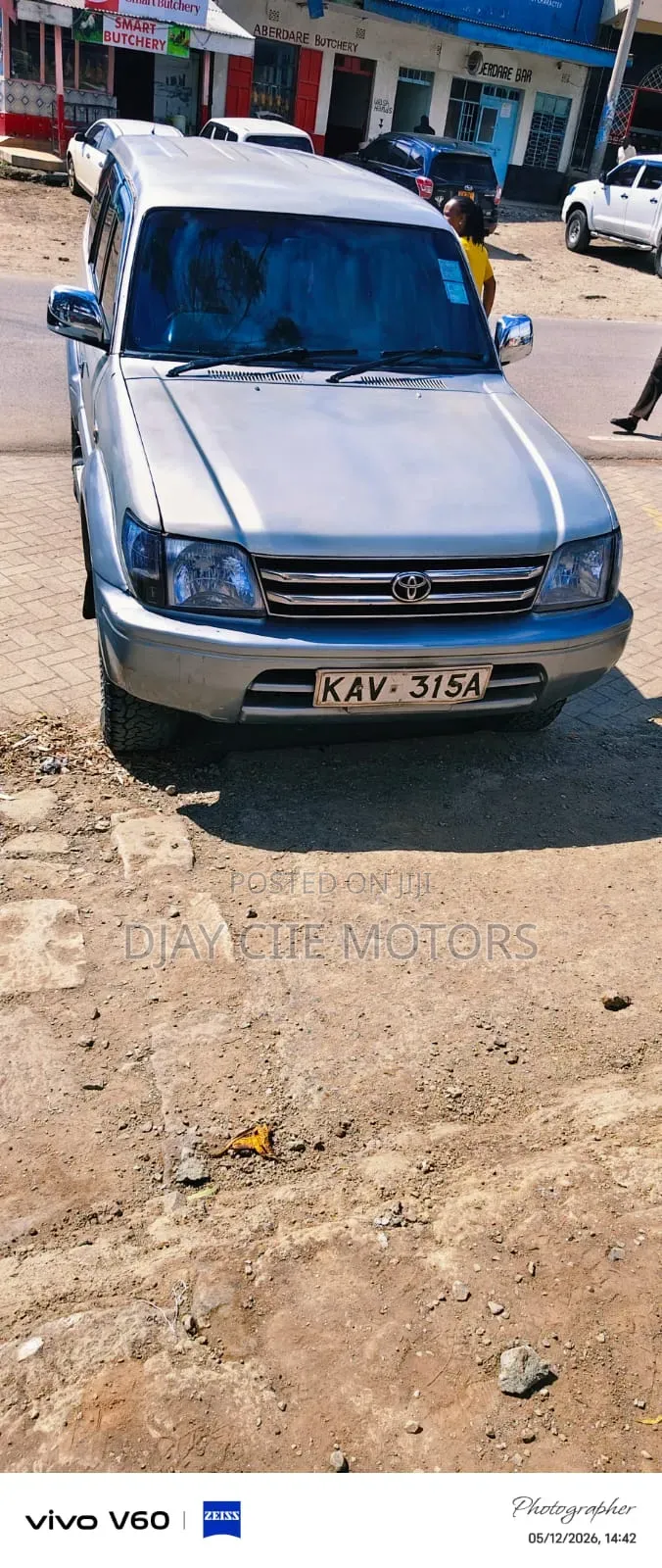Toyota Land Cruiser Prado 1995 Silver