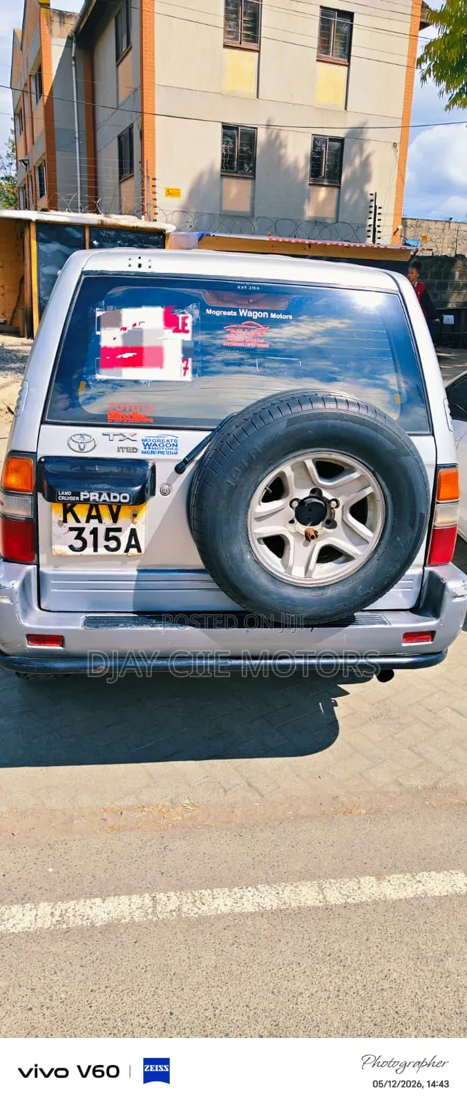 Toyota Land Cruiser Prado 1995 Silver