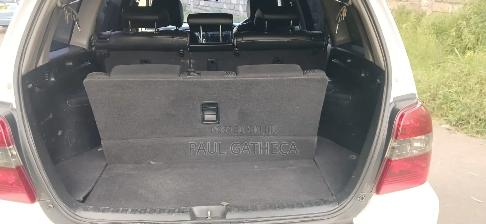 Toyota Kluger 2004 White