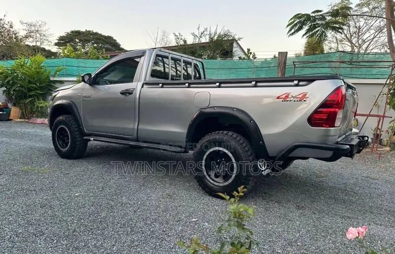 Toyota Hilux Revo Single Cab Deisel 2.8 AWD 2019 Gray