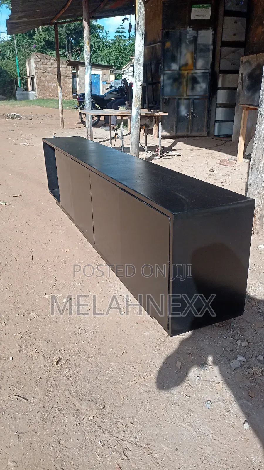 7fits All Black Tv Stand
