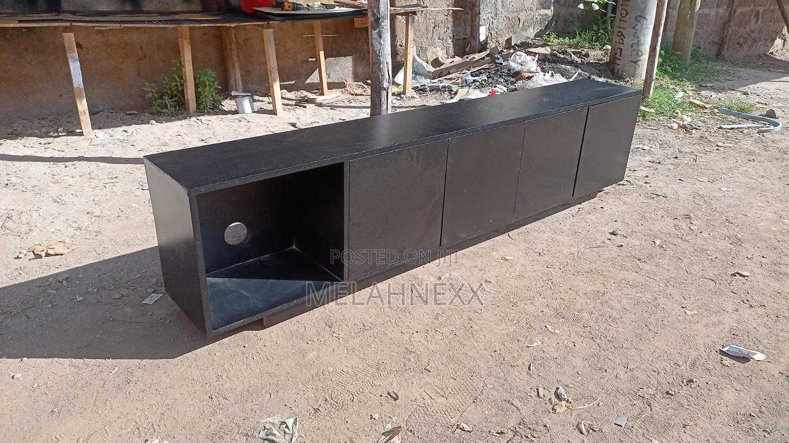 7fits All Black Tv Stand
