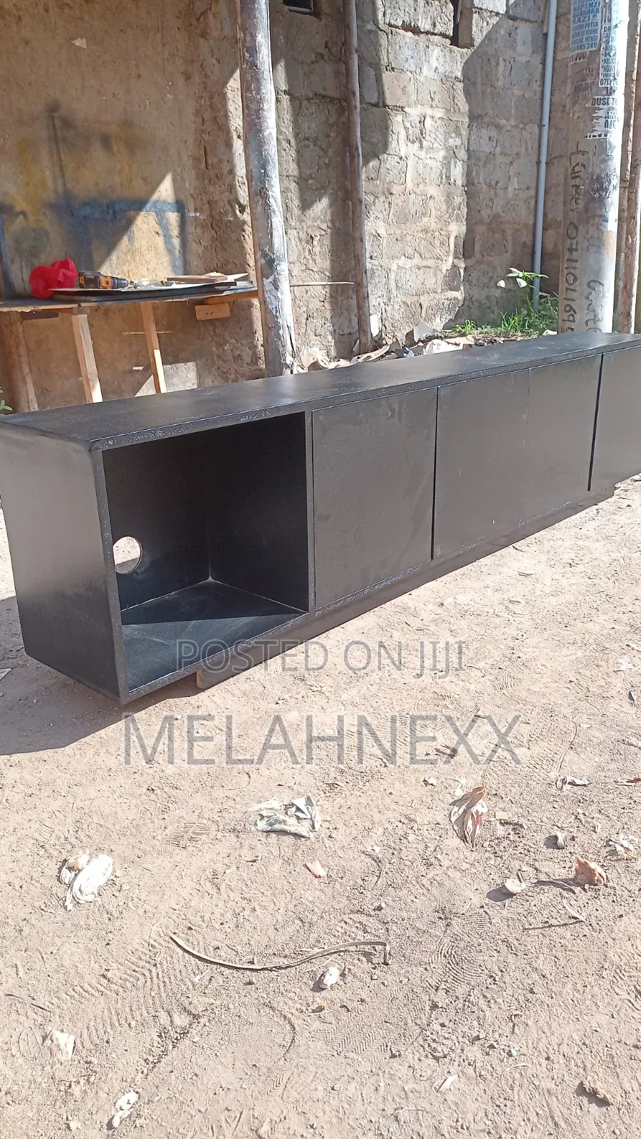 7fits All Black Tv Stand